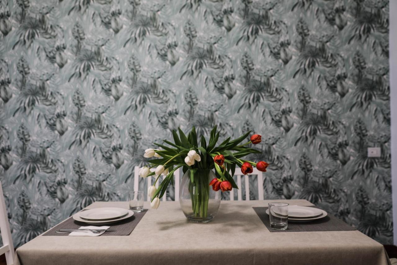Aura Home Rent Of Rooms With Shared Kitchen Бари Экстерьер фото