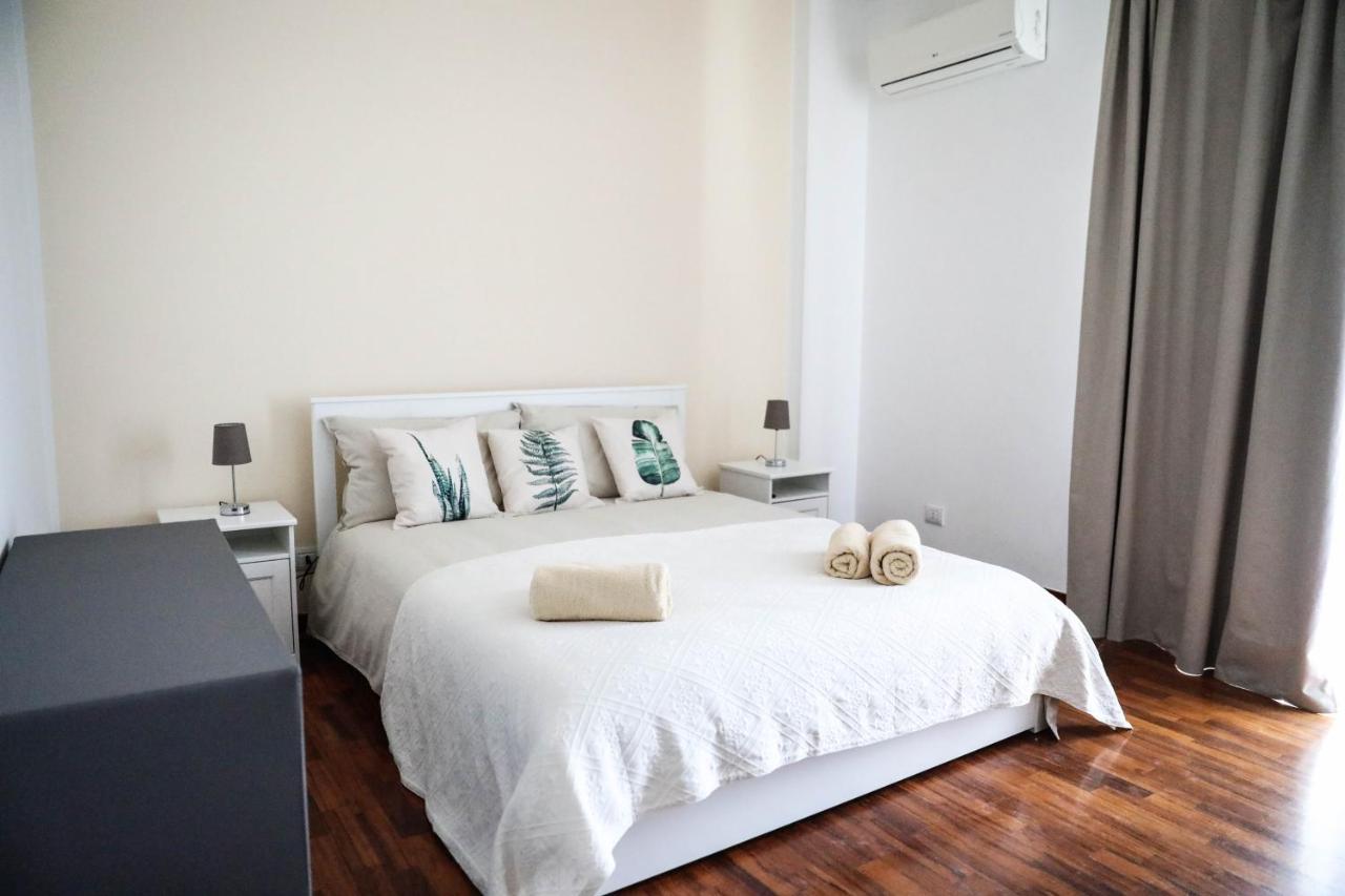 Aura Home Rent Of Rooms With Shared Kitchen Бари Экстерьер фото
