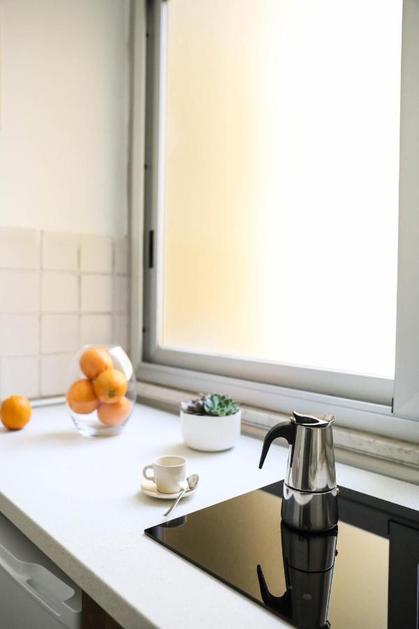 Aura Home Rent Of Rooms With Shared Kitchen Бари Экстерьер фото